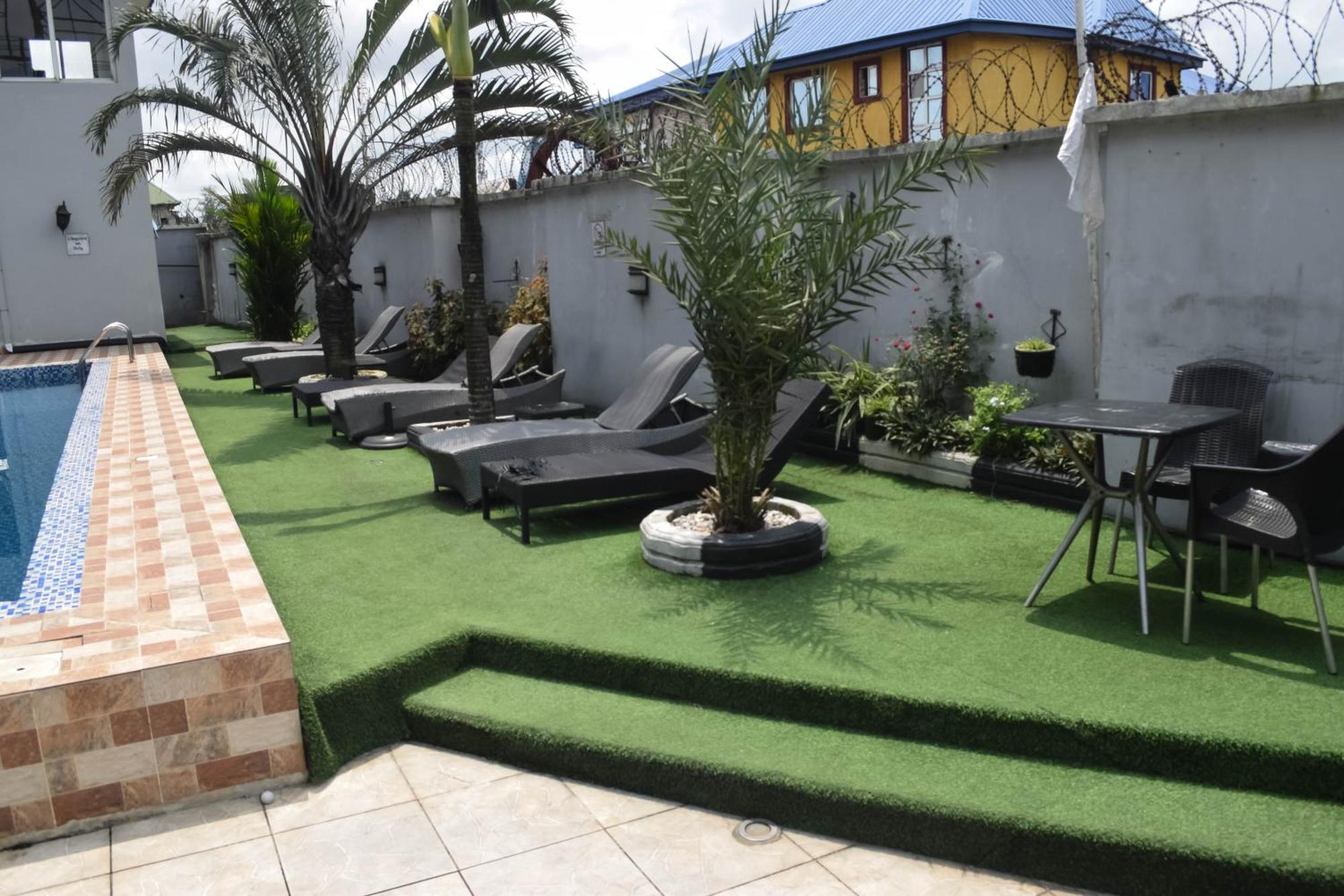 Golden Tulip Hotel -Gt31 Stadium Road Port Harcourt Exterior photo